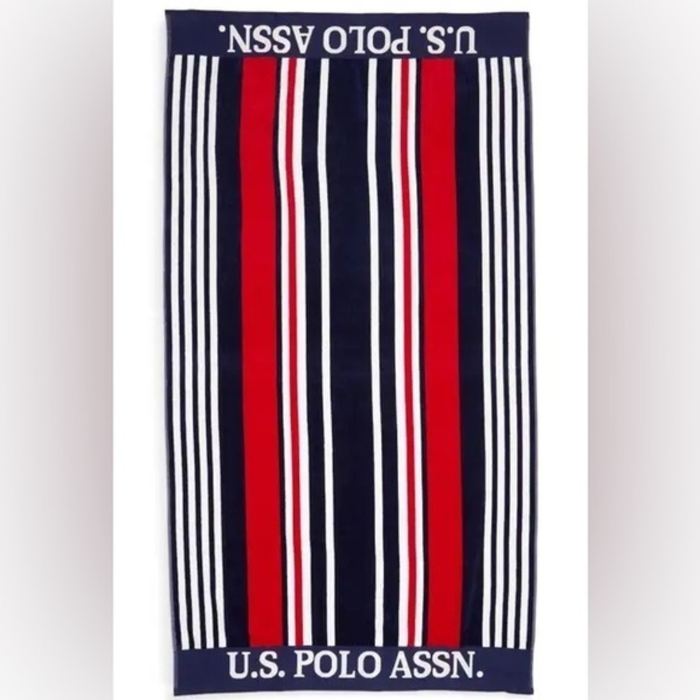 US POLO ASSN Bon Voyage Jacquard Beach Towel - Picture 1 of 3